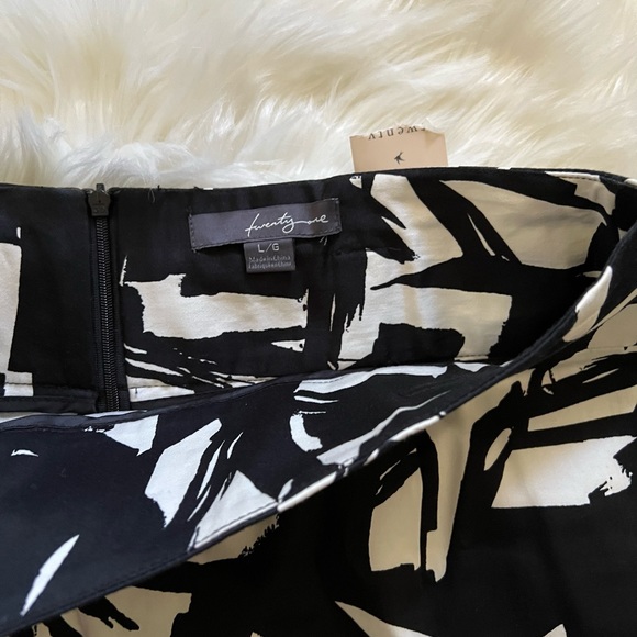 Forever 21 skirt - Picture 3 of 3